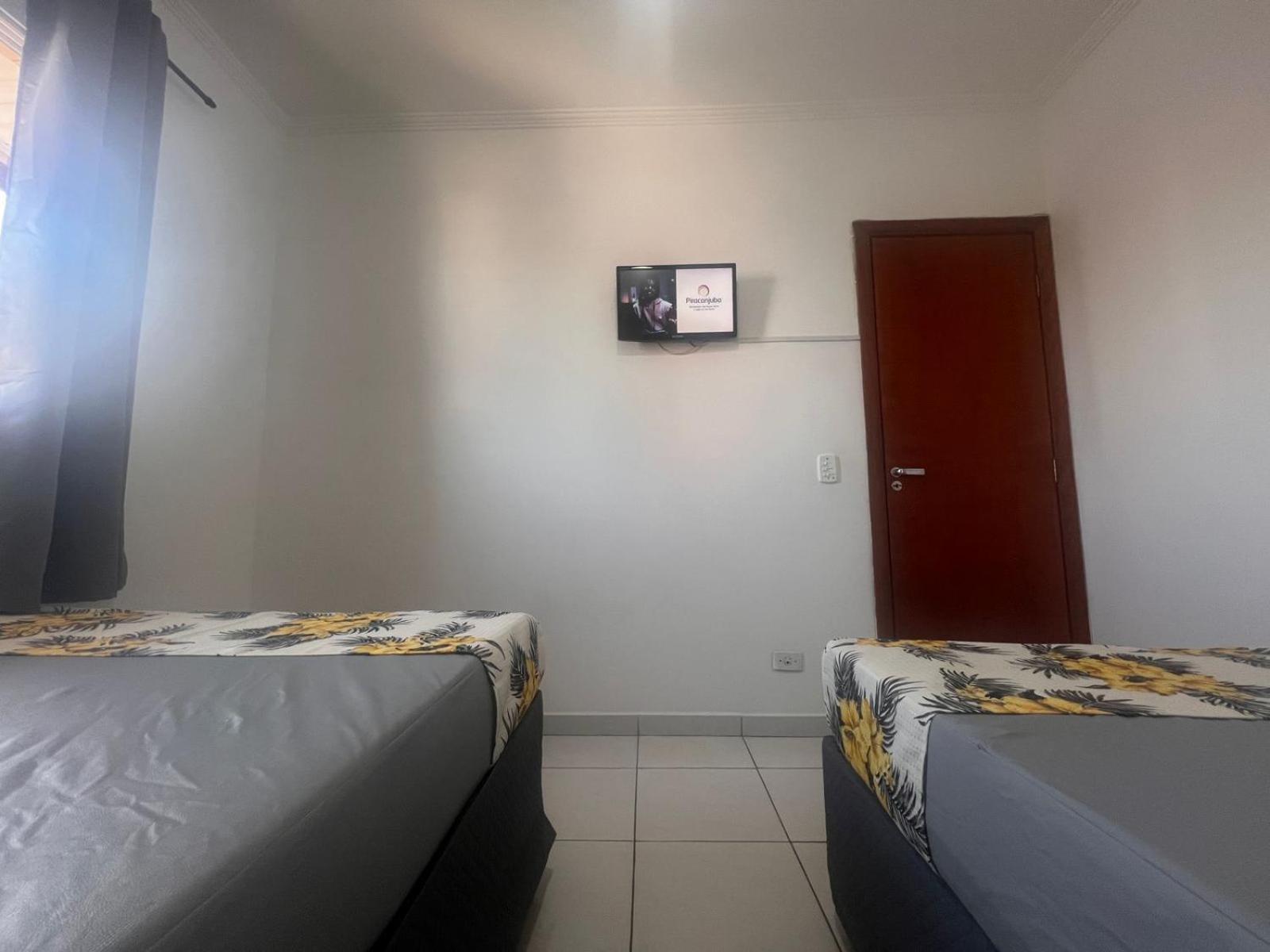 Lindo Apto 300M Praia Da Ocian E Centro - Vista Mar- Varanda Sacada - Wi-Fi 300 Mbps - Vaga De Garagem - Acomoda Ate 6 Pessoas Apartment Praia Grande  Bagian luar foto
